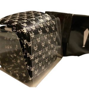 Space Invaders tie blacktiegeek